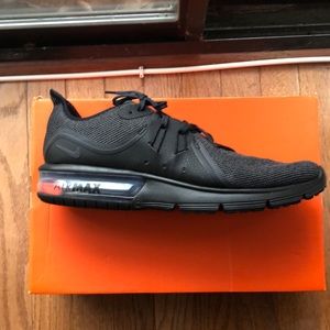 Nike Air Max Sequent